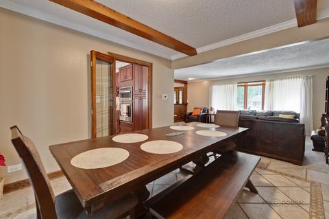 375 Jervey Ln, Bartlett, IL 60103 photo 8