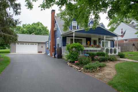 206 E Brayton Rd, Mount Morris, IL 61054 photo 2