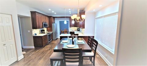 705 Old Oak Cir, Algonquin, IL 60102 photo 6