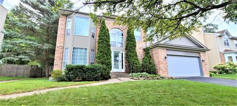 705 Old Oak Cir, Algonquin, IL 60102 photo 2
