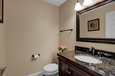 705 Old Oak Cir, Algonquin, IL 60102 photo 15