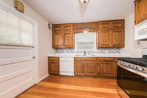 815 Harlem Ave, Glenview, IL 60025 photo 4