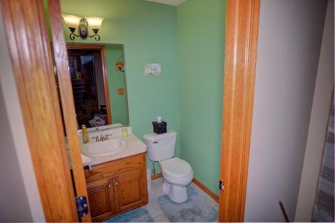 704 Casey Dr, Minooka, IL 60447 photo 10