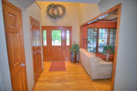 704 Casey Dr, Minooka, IL 60447 photo 3