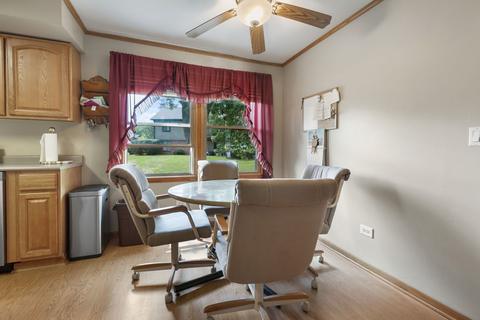 1785 Devonshire Ct, Elgin, IL 60123 photo 9