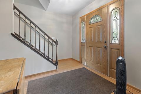 1785 Devonshire Ct, Elgin, IL 60123 photo 3