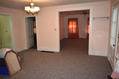 108 W 5th St, Gridley, IL 61744 photo 8
