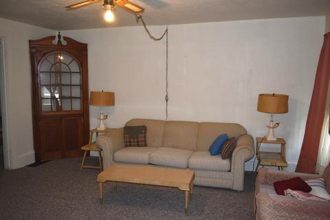 108 W 5th St, Gridley, IL 61744 photo 6