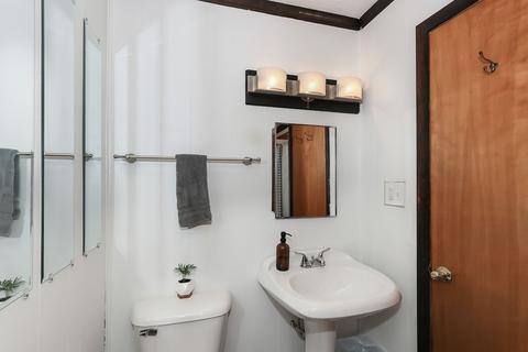 263 S Weston Ave, Elgin, IL 60123 photo 13