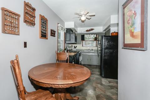 263 S Weston Ave, Elgin, IL 60123 photo 10