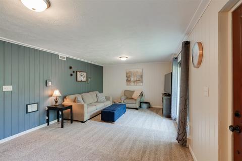 8725 Camp Rd, Bloomington, IL 61705 photo 3