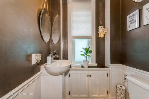710 5th St, Aurora, IL 60505 photo 7