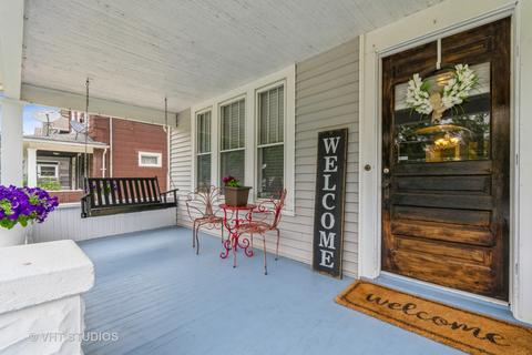 710 5th St, Aurora, IL 60505 photo 2