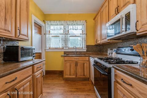 710 5th St, Aurora, IL 60505 photo 6