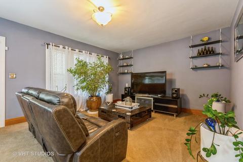 710 5th St, Aurora, IL 60505 photo 3