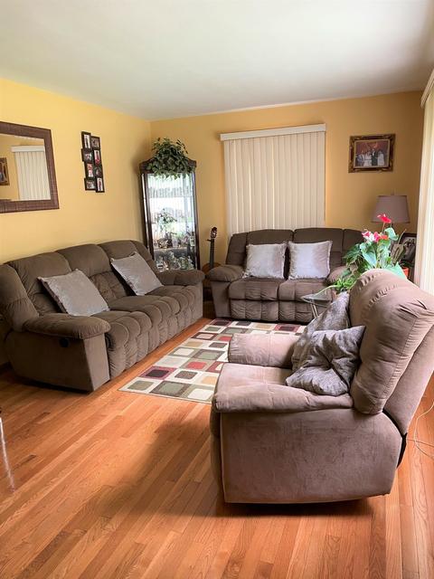 18618 William St, Lansing, IL 60438 photo 3