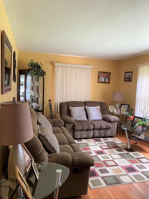 18618 William St, Lansing, IL 60438 photo 4
