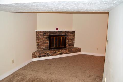 1540 Hunt Dr #D, Normal, IL 61761 photo 15