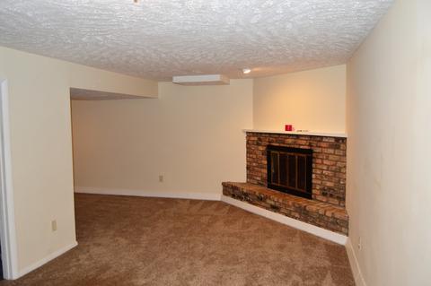 1540 Hunt Dr #D, Normal, IL 61761 photo 16