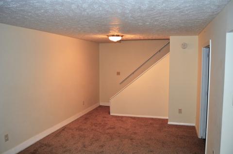 1540 Hunt Dr #D, Normal, IL 61761 photo 13