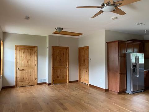 616 E Pleasant St, Belvidere, IL 61008 photo 3