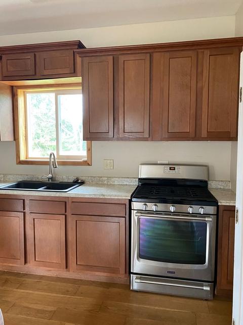 616 E Pleasant St, Belvidere, IL 61008 photo 6