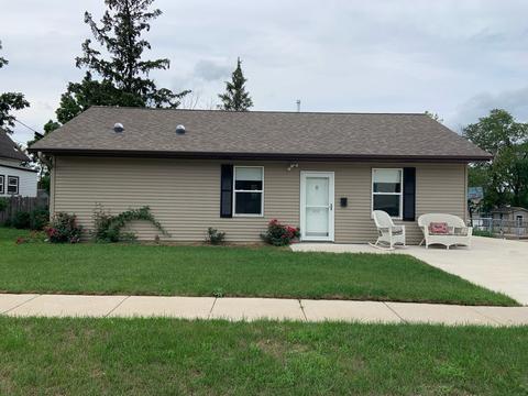 616 E Pleasant St, Belvidere, IL 61008 photo 1