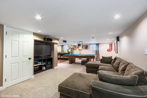 207 E Hillside Ave, Barrington, IL 60010 photo 18