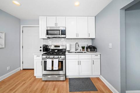 7626 S Odell Ave, Bridgeview, IL 60455 photo 7