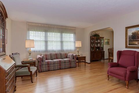 211 Riss Dr, Normal, IL 61761 photo 5