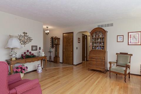 211 Riss Dr, Normal, IL 61761 photo 6