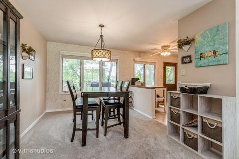 5559 Maple Ln, Midlothian, IL 60445 photo 9
