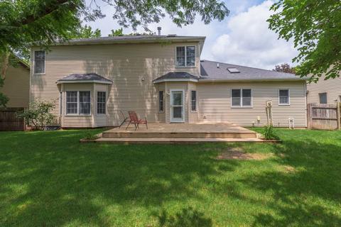 38 Chiswick Cir, Bloomington, IL 61704 photo 32