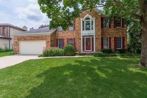 38 Chiswick Cir, Bloomington, IL 61704 photo 1