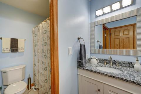 349 Lincoln Dr, Bartlett, IL 60103 photo 22