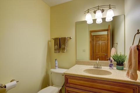 349 Lincoln Dr, Bartlett, IL 60103 photo 29