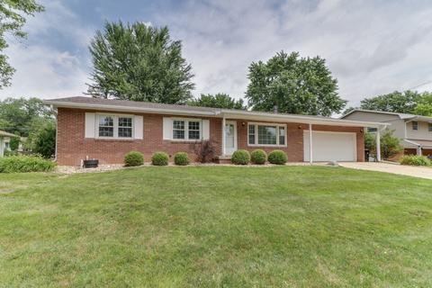 306 Garfield Dr, Bloomington, IL 61701 photo 27