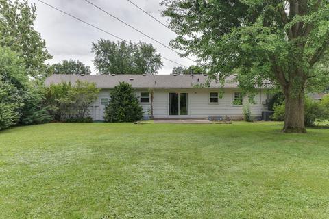 306 Garfield Dr, Bloomington, IL 61701 photo 30