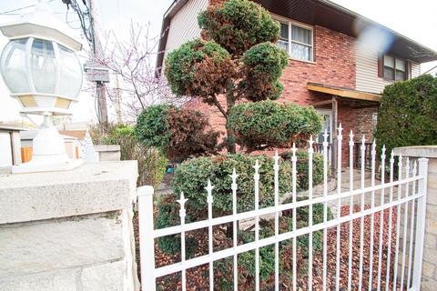 3848 E 104th St, Chicago, IL 60617 photo 2