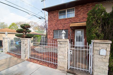 3848 E 104th St, Chicago, IL 60617 photo 1