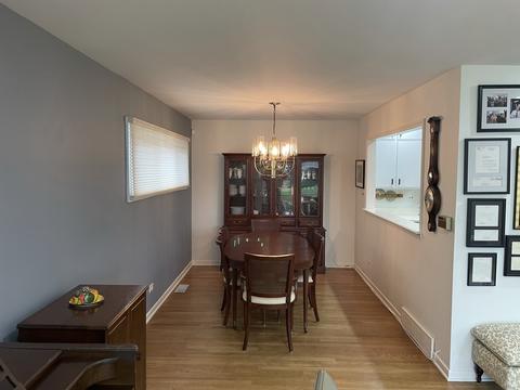 326 Crescent Dr, Glenview, IL 60025 photo 5