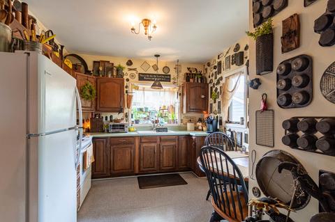 314 Elm St, Elgin, IL 60123 photo 8