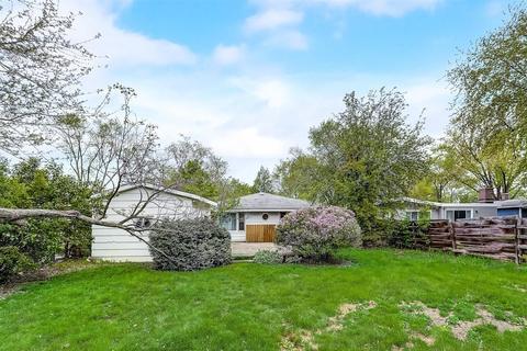 393 Meadowbrook Ln, Wheeling, IL 60090 photo 29