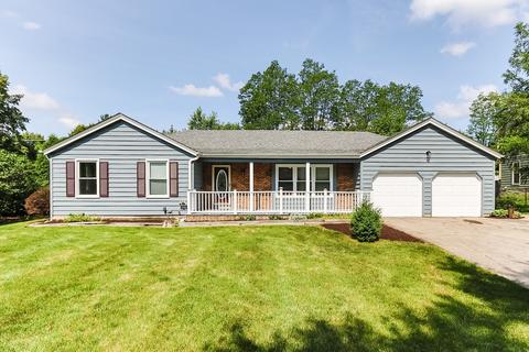 622 W Surrey Ln, Algonquin, IL 60102 photo 1