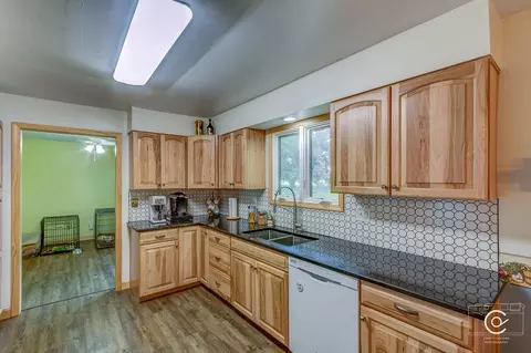 21114 Virginia Rd, Dekalb, IL 60115 photo 9