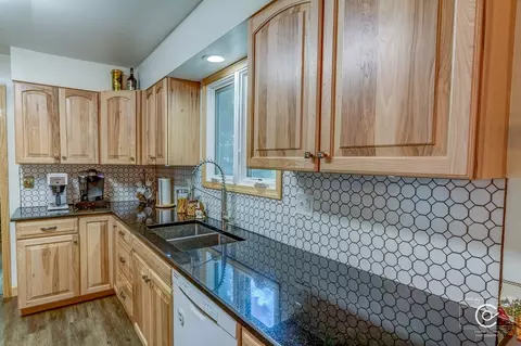 21114 Virginia Rd, Dekalb, IL 60115 photo 11