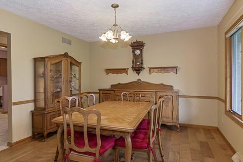 312 N Main St, Arrowsmith, IL 61722 photo 11