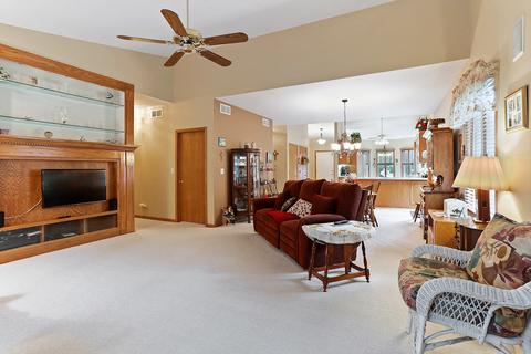 16010 Waterfront Cir, Plainfield, IL 60544 photo 3