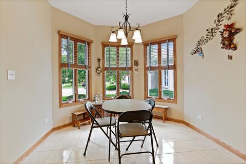 16010 Waterfront Cir, Plainfield, IL 60544 photo 9