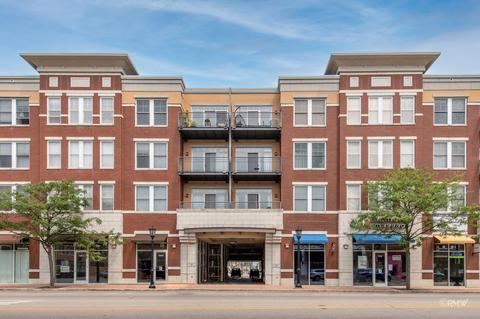 7243 Madison St #313, Forest Park, IL 60130 photo 1